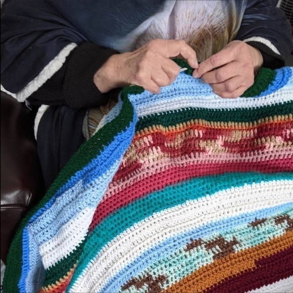 HANDMADE hand knit multicolour dog sweater medium - Picture 5 of 5